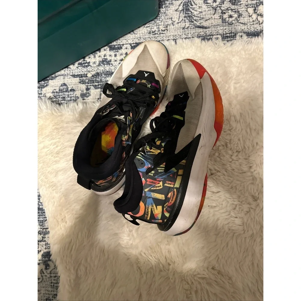 Jordan Zion NOAH Basketball Shoes‎ Sneakers MultiColor Athletic Mens
